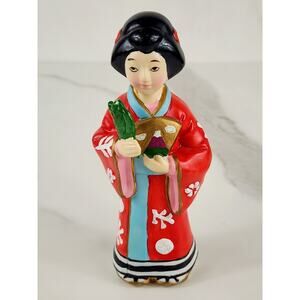 Geisha Bell Lady Figurine 5 1/2" Porcelain 1981 Sears Home Decor Taiwan Vintage